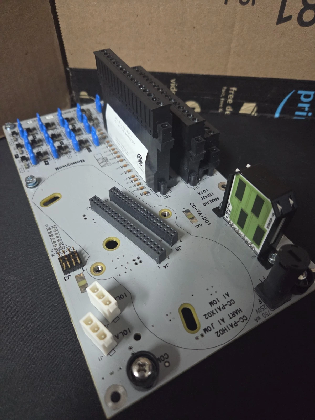 Honeywell CC-TAID01 51306733-175 REV B HART ANALOG INPUT